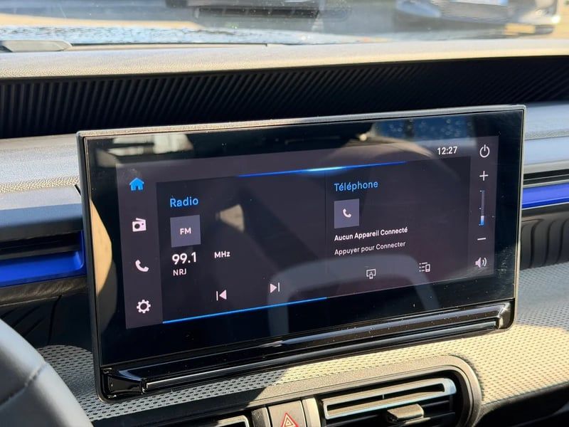 Photo de la voiture CITROEN C3 Turbo 100 ch BVM6 Plus