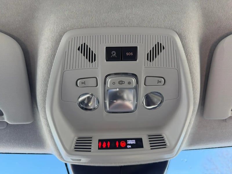 Photo de la voiture CITROEN C3 Turbo 100 ch BVM6 Plus