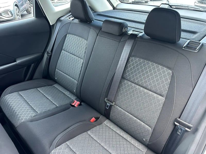 Photo de la voiture MG ZS 1.5 L Hybrid+ 197 ch Comfort