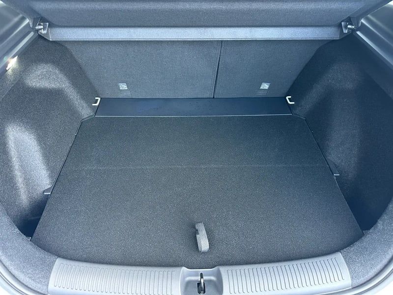 Photo de la voiture MG ZS 1.5 L Hybrid+ 197 ch Comfort