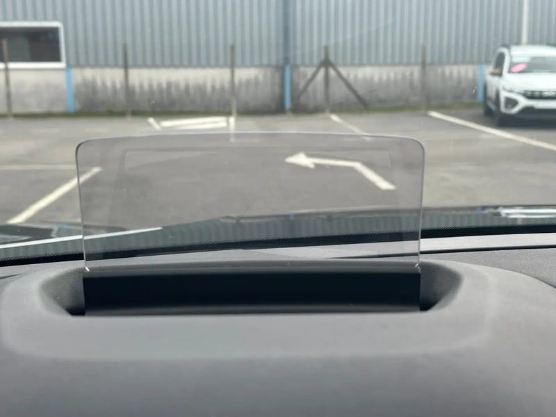 Photo de la voiture CITROEN C4 BlueHDi 130 EAT8 Max