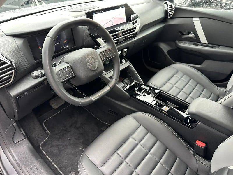Photo de la voiture CITROEN C4 X Hybride 136 e-DCS6 Max