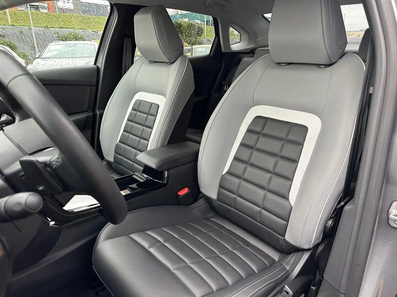 Photo de la voiture CITROEN C4 X Hybride 136 e-DCS6 Max