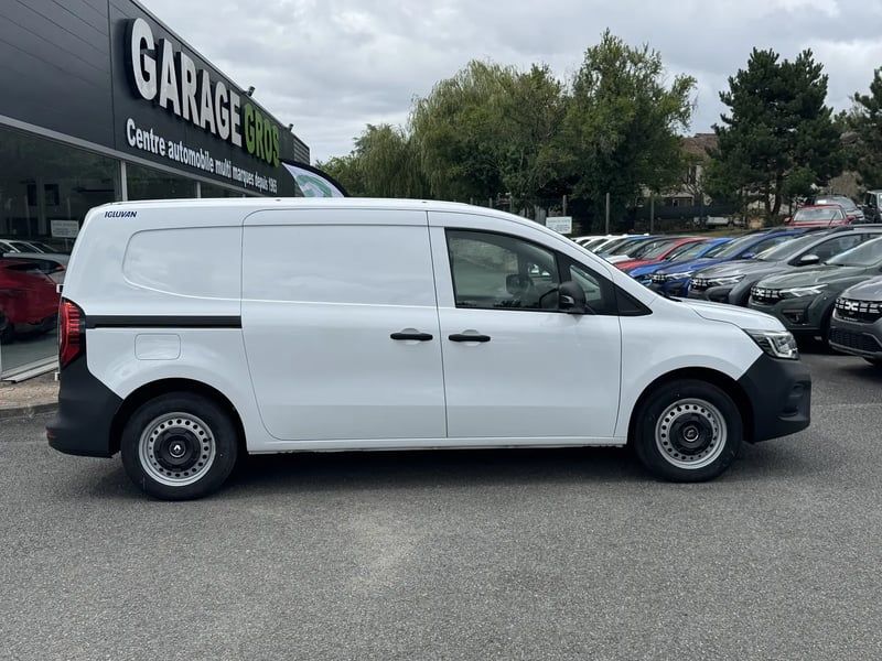 Photo de la voiture RENAULT KANGOO VAN L2 BLUE DCI 115 GRAND CONFORT - CAISSE ISOTHERME