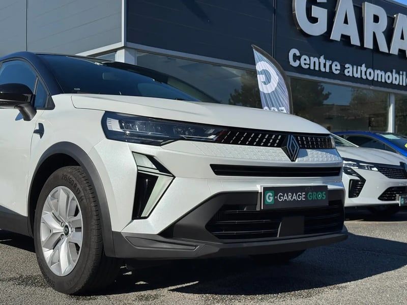 Photo de la voiture RENAULT CAPTUR TCe 90 Evolution