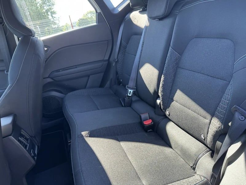 Photo de la voiture RENAULT CAPTUR TCe 90 Evolution