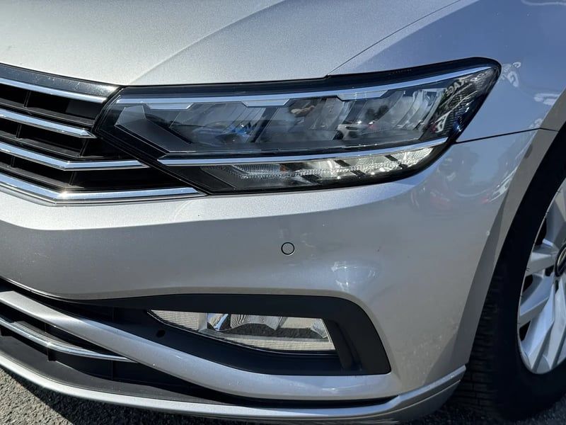 Photo de la voiture VOLKSWAGEN PASSAT SW 2.0 TDI EVO SCR 150 DSG7