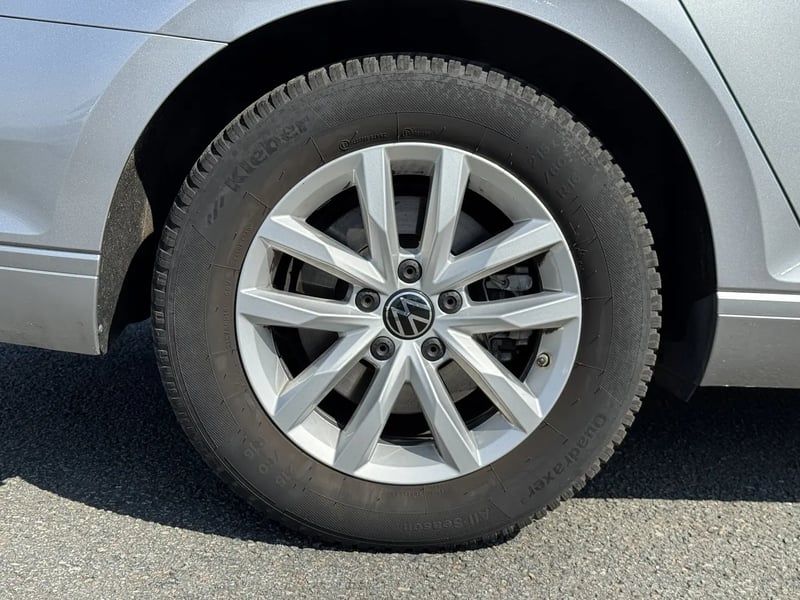 Photo de la voiture VOLKSWAGEN PASSAT SW 2.0 TDI EVO SCR 150 DSG7