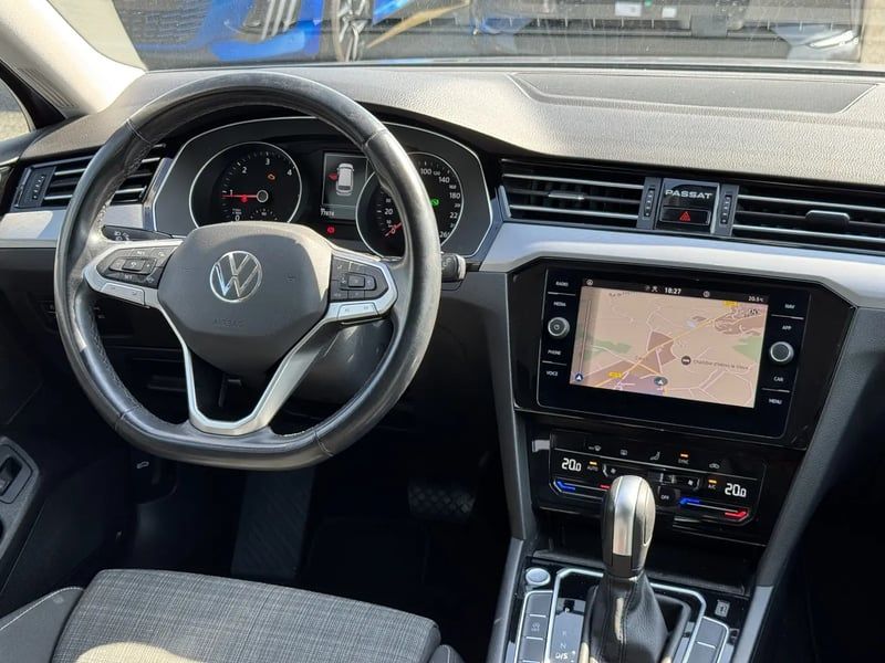Photo de la voiture VOLKSWAGEN PASSAT SW 2.0 TDI EVO SCR 150 DSG7