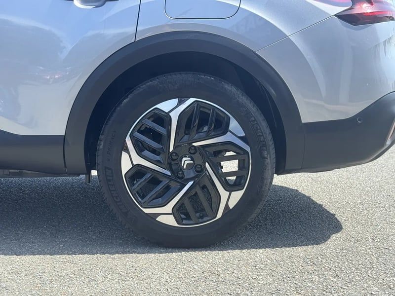 Photo de la voiture CITROEN C4 X BlueHDi 130 S&S EAT8 Max