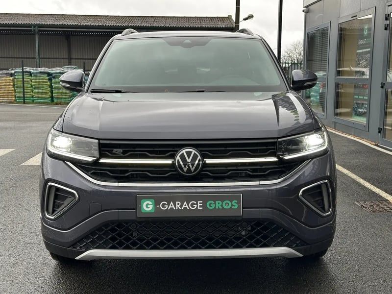 Photo de la voiture VOLKSWAGEN T-CROSS 1.0 TSI 116 Start/Stop DSG7 R-Line Edition