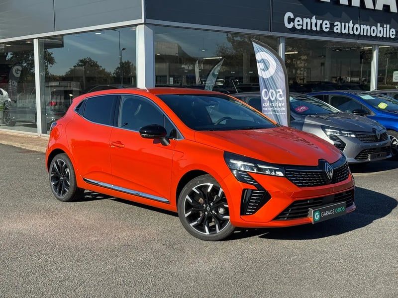 Photo de la voiture RENAULT CLIO V TCe 90 ch GSR2 Techno