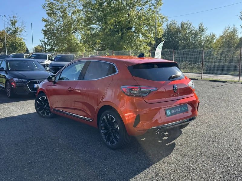Photo de la voiture RENAULT CLIO V TCe 90 ch GSR2 Techno