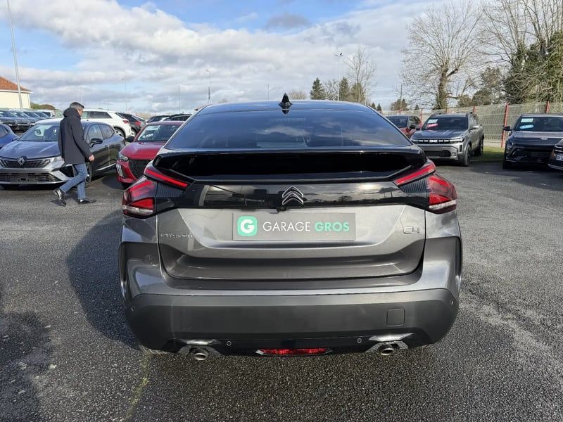 Photo de la voiture CITROEN C4 PureTech 130 BVM6 Max