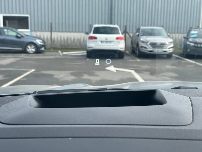 Photo de la voiture RENAULT ESPACE VI E-Tech hybrid 200 esprit Alpine