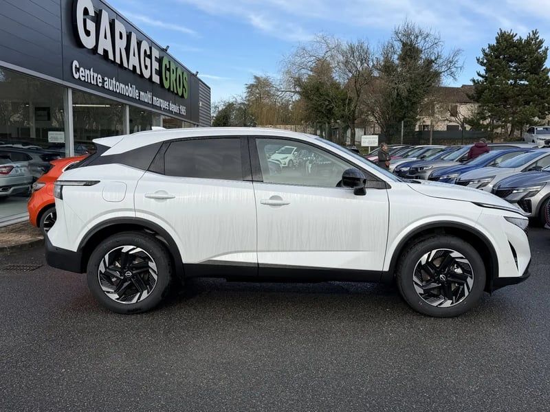 Photo de la voiture NISSAN QASHQAI Hybrid e-Power Gen3 205 ch N-Connecta
