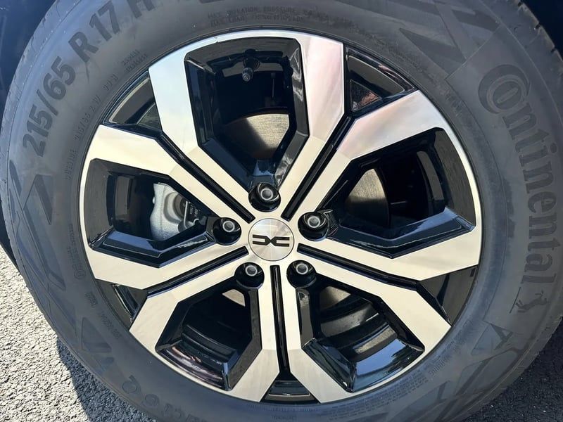 Photo de la voiture DACIA BIGSTER Mild Hybrid 140 Journey