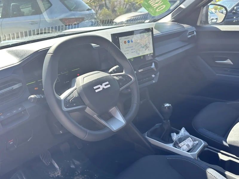 Photo de la voiture DACIA BIGSTER Mild Hybrid 140 Journey