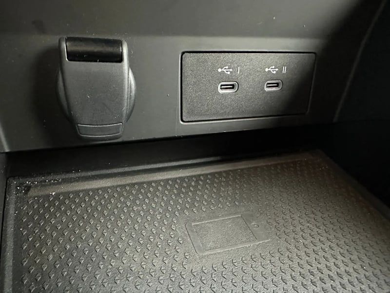 Photo de la voiture RENAULT CAPTUR Eco-G 100 ch Techno