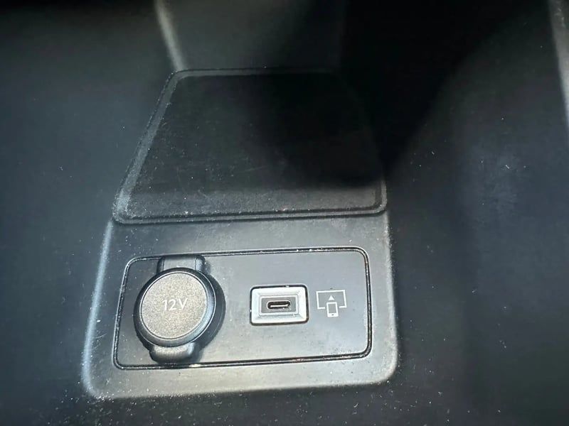 Photo de la voiture PEUGEOT 308 PureTech 130ch S&S EAT8 GT