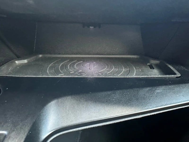 Photo de la voiture PEUGEOT 308 PureTech 130ch S&S EAT8 GT