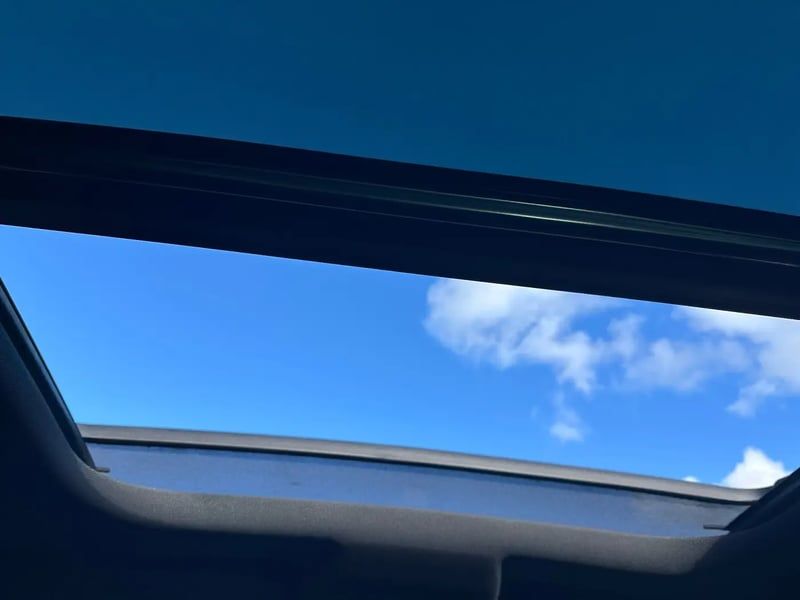 Photo de la voiture PEUGEOT 308 PureTech 130ch S&S EAT8 GT