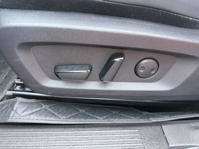 Photo de la voiture NISSAN QASHQAI Mild Hybrid 158 ch Xtronic Tekna