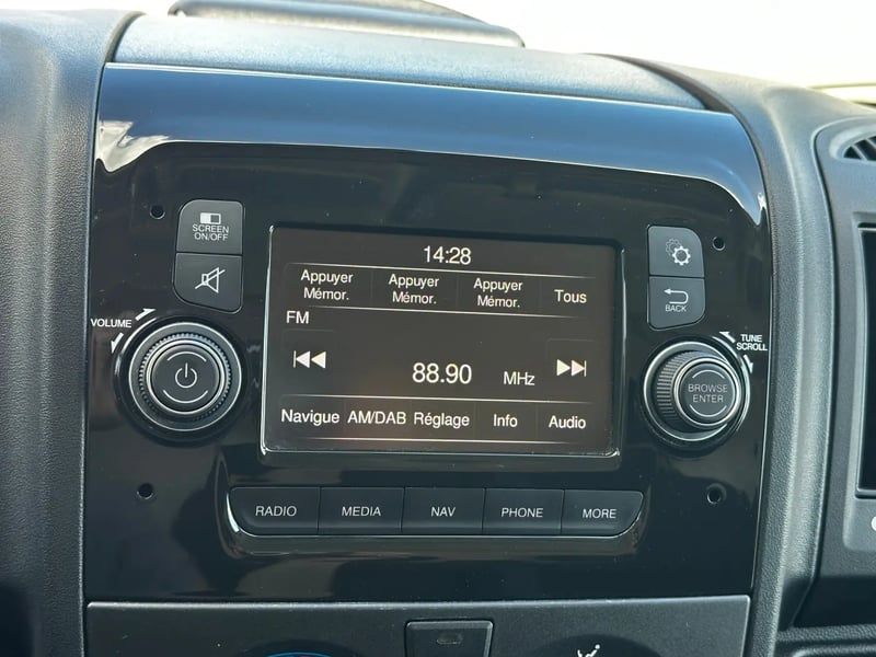 Photo de la voiture OPEL MOVANO FOURGON FGN 3.5T L3H2 140 CH PACK CLIM