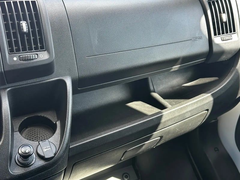 Photo de la voiture OPEL MOVANO FOURGON FGN 3.5T L3H2 140 CH PACK CLIM