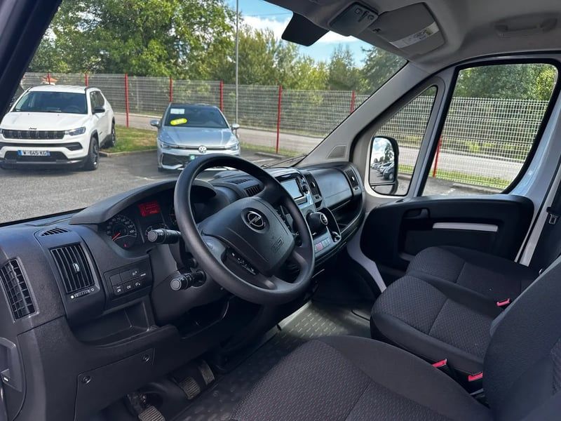 Photo de la voiture OPEL MOVANO FOURGON FGN 3.5T L3H2 140 CH PACK CLIM