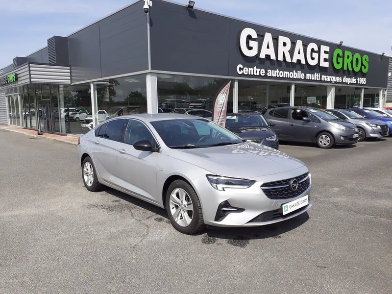 Photo de la voiture OPEL INSIGNIA GRAND SPORT 2.0 Diesel 174 ch BVM6 Elegance