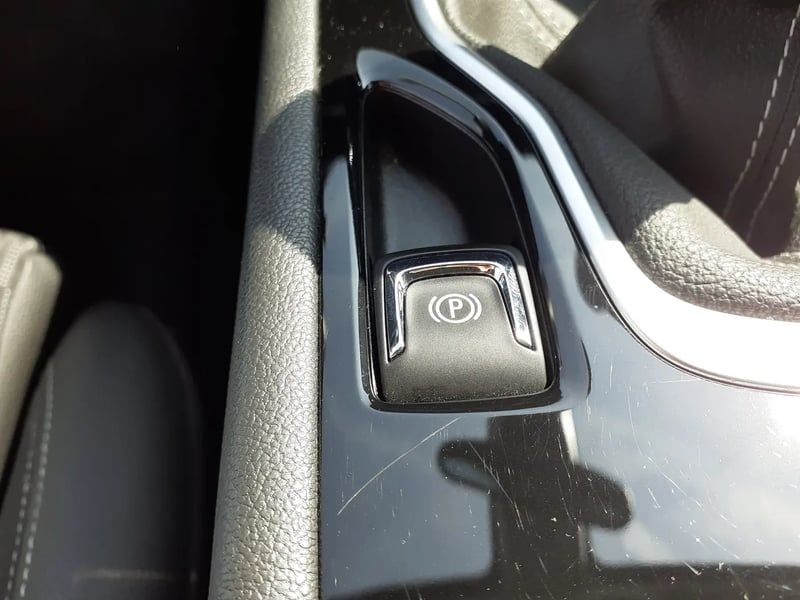 Photo de la voiture OPEL INSIGNIA GRAND SPORT 2.0 Diesel 174 ch BVM6 Elegance