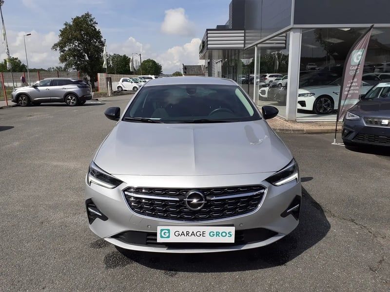 Photo de la voiture OPEL INSIGNIA GRAND SPORT 2.0 Diesel 174 ch BVM6 Elegance