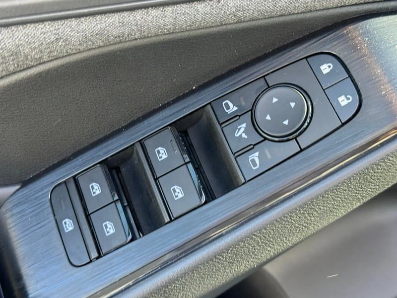 Photo de la voiture NISSAN QASHQAI Mild Hybrid 158 ch MEHV CONNECT PACK HIVER