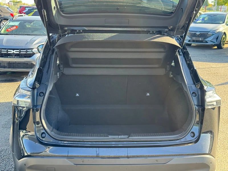 Photo de la voiture NISSAN QASHQAI Mild Hybrid 158 ch MEHV CONNECT PACK HIVER