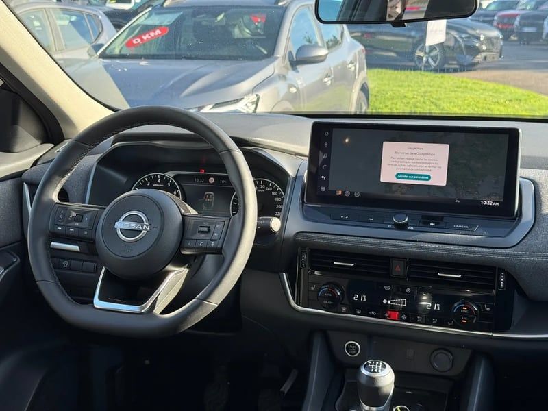 Photo de la voiture NISSAN QASHQAI Mild Hybrid 158 ch MEHV CONNECT PACK HIVER