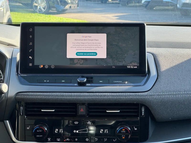 Photo de la voiture NISSAN QASHQAI Mild Hybrid 158 ch MEHV CONNECT PACK HIVER