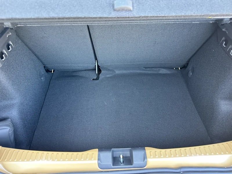 Photo de la voiture DACIA SANDERO ECO-G 100 GSR2 Stepway Expression
