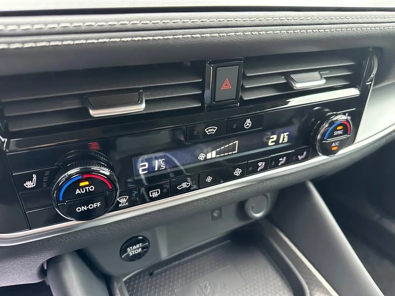 Photo de la voiture NISSAN QASHQAI Hybrid e-Power Gen3 205 ch N-Connecta