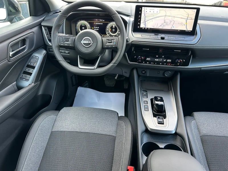 Photo de la voiture NISSAN QASHQAI Hybrid e-Power Gen3 205 ch N-Connecta