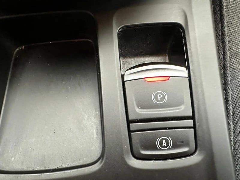 Photo de la voiture RENAULT ARKANA mild hybrid 140 EDC GSR2 Evolution