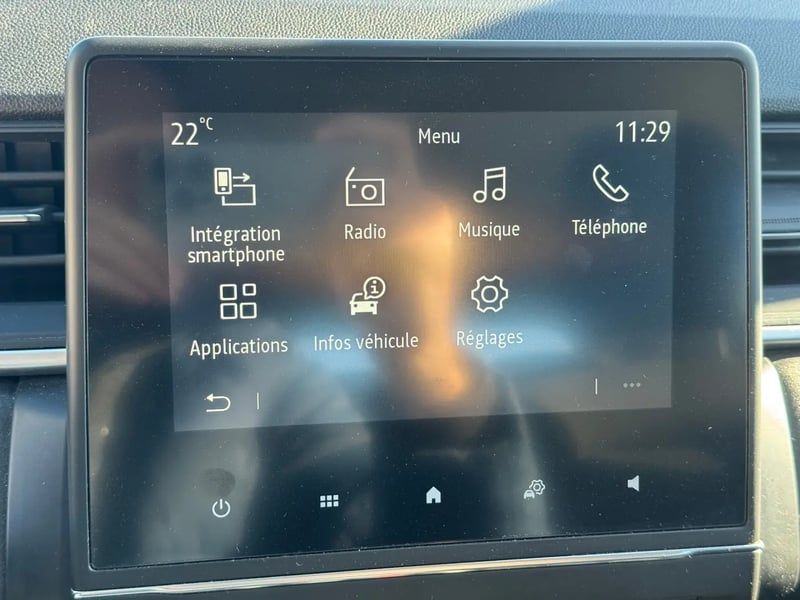 Photo de la voiture RENAULT CAPTUR TCe 90 Equilibre