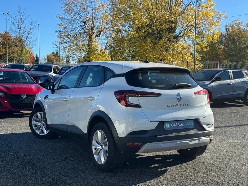 Photo de la voiture RENAULT CAPTUR TCe 90 Equilibre