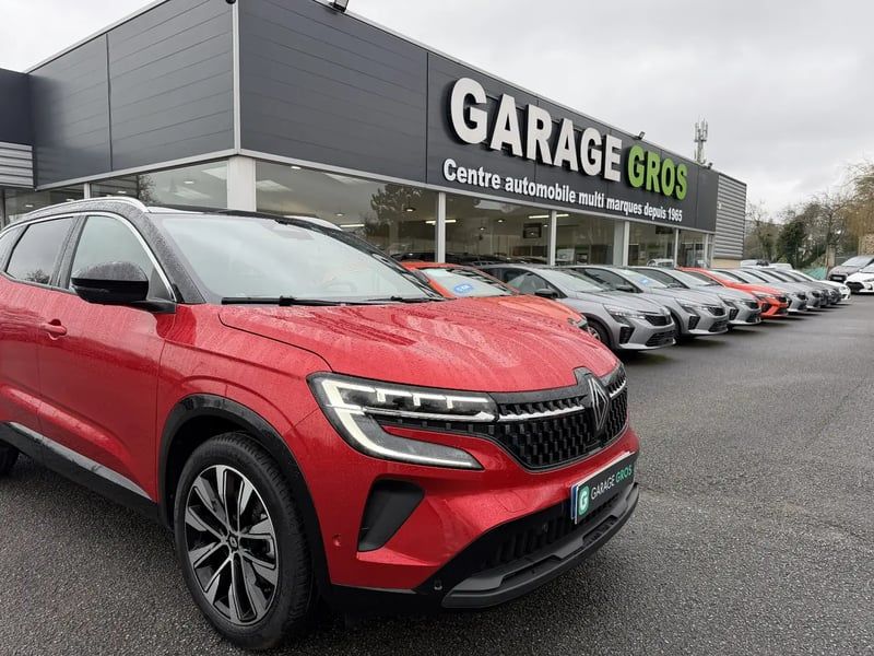 Photo de la voiture RENAULT AUSTRAL E-Tech full hybrid 200 GSR2 Techno