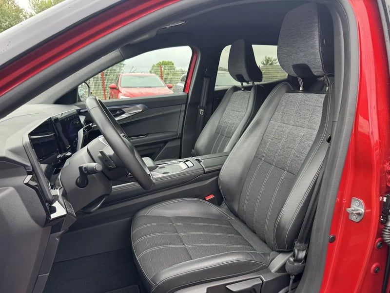 Photo de la voiture RENAULT AUSTRAL mild hybrid 160 auto Techno