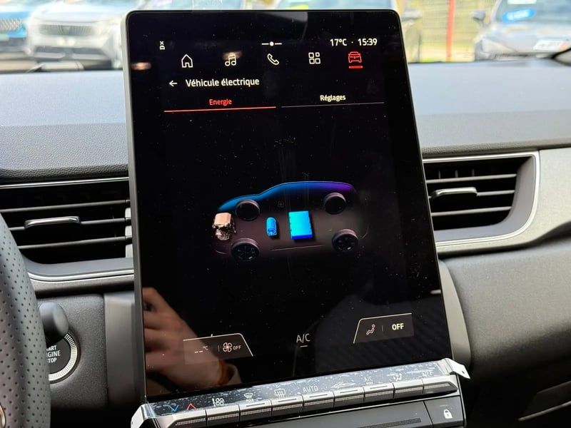 Photo de la voiture RENAULT CAPTUR E-Tech full hybrid 160 ch Techno