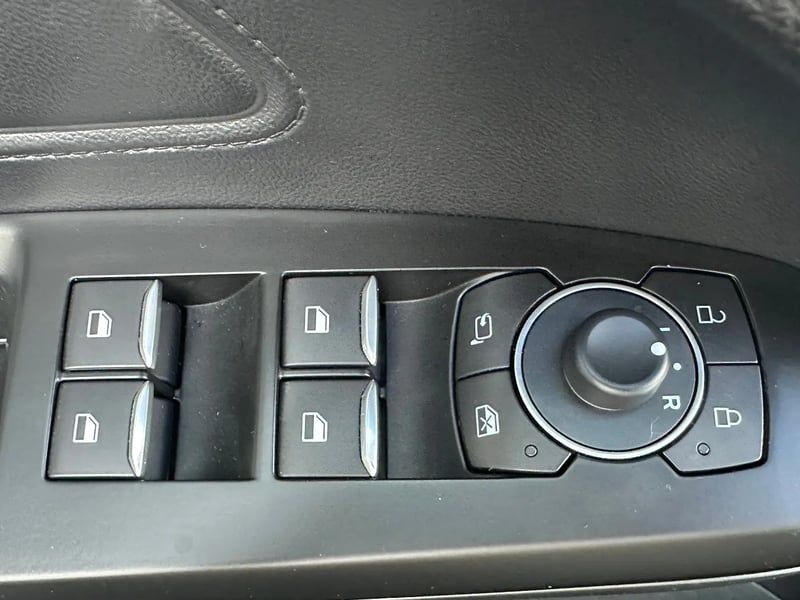 Photo de la voiture FORD FOCUS SW 1.0 EcoBoost 125 S&S Titanium +