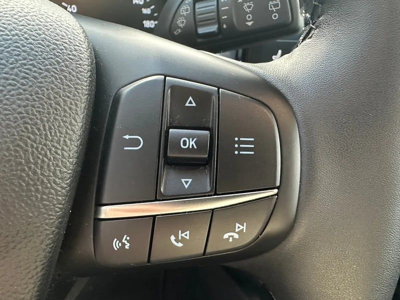 Photo de la voiture FORD FOCUS SW 1.0 EcoBoost 125 S&S Titanium +