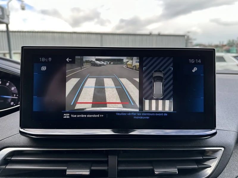 Photo de la voiture PEUGEOT 3008 Puretech 130ch S&S EAT8 Allure Pack