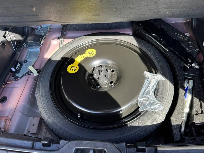 Photo de la voiture VOLVO XC40 B3 163 ch DCT7 Start